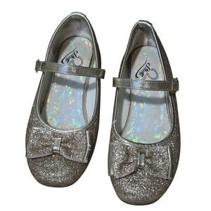 Stelle Glittery Gold Dress Shoes With Bow